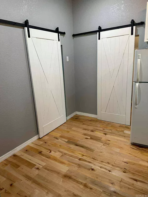 709 Ninth Street, Mena, AR 71953