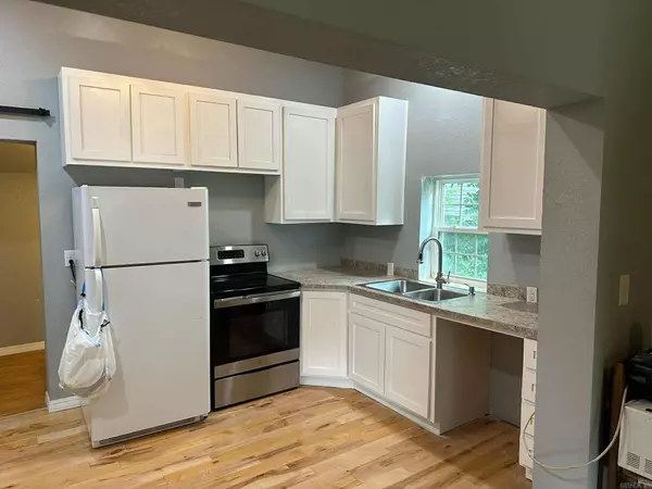 709 Ninth Street, Mena, AR 71953