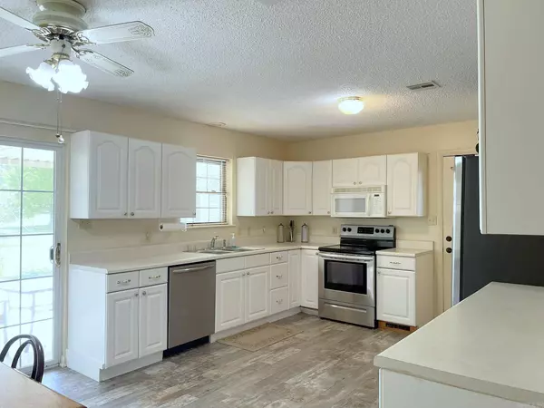 1805 Oaklawn Drive, Mena, AR 71953