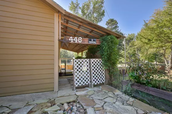 446 Polk Rd 32, Cove, AR 71937-0000