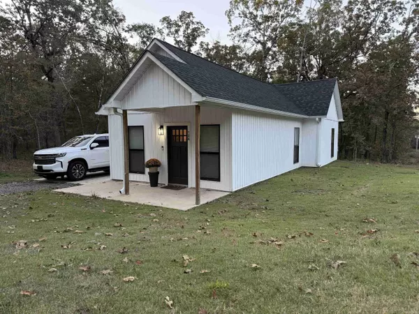 104 Polk Road 298, Mena, AR 71953