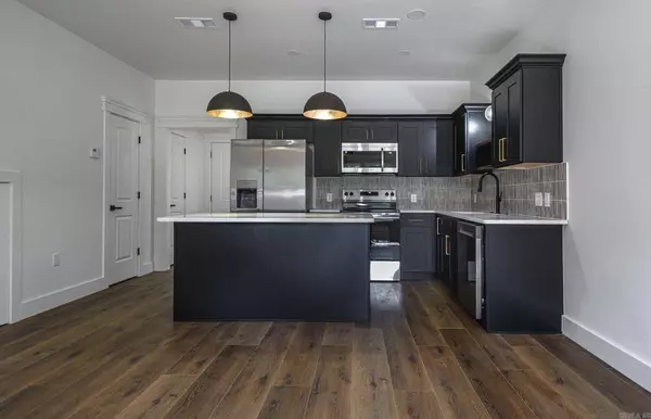 918 Reine Street, Mena, AR 71953