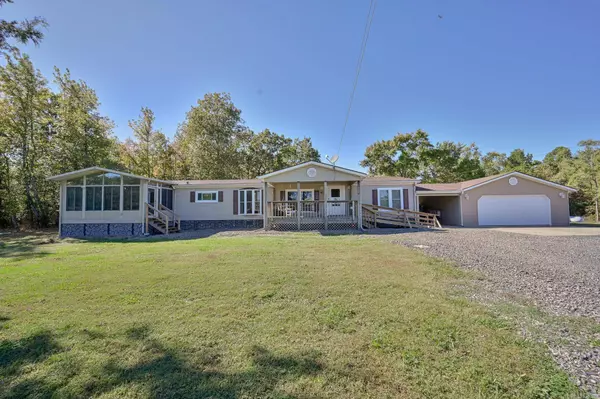 128 Seay Lane, Mena, AR 71953