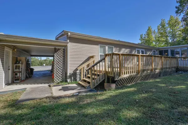 128 Seay Lane, Mena, AR 71953