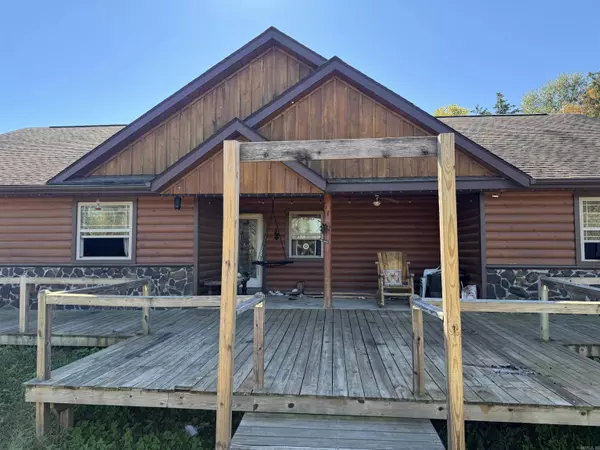 116 Hendricks Lane, Cove, AR 71937