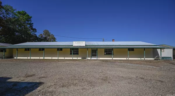 2915 Hwy 88 E, Mena, AR 71953