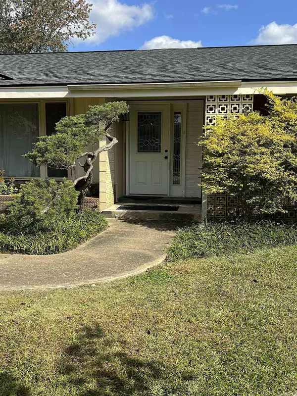 1204 Texas Street, Mena, AR 71953-0000