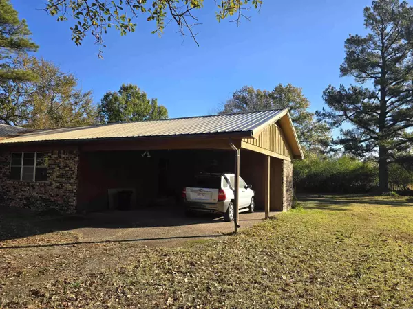 473 Newborn St, Waldron, AR 72958