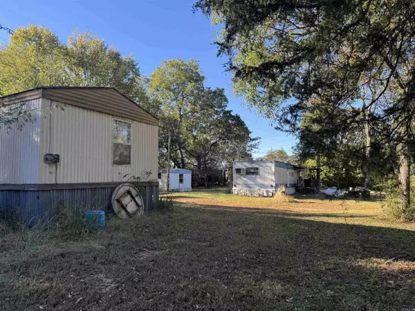 112 Breezy Lane, Hatfield, AR 71945