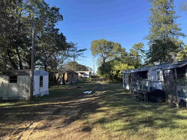 112 Breezy Lane, Hatfield, AR 71945