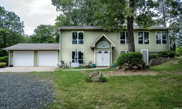 4166 8 West Highway, Mena, AR 71953-0000