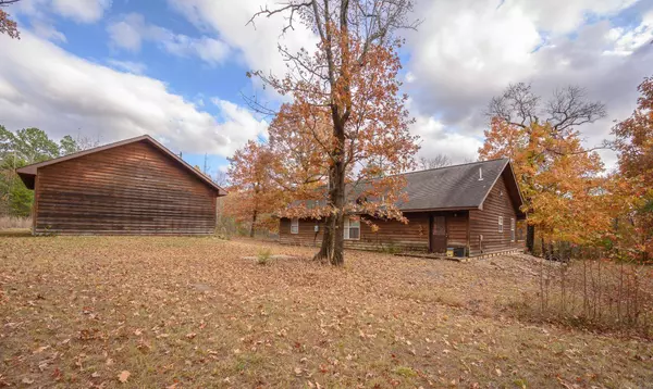 211 Simolin Lane, Mena, AR 71953