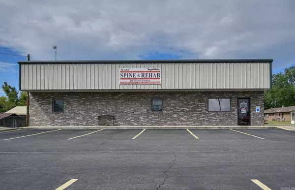 701 S Morrow Street, Mena, AR 71953