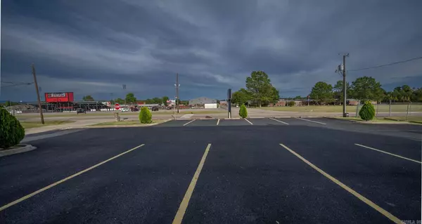 701 S Morrow Street, Mena, AR 71953