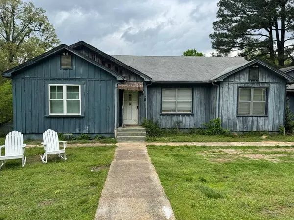 158 Polk Road 8, Wickes, AR 71973