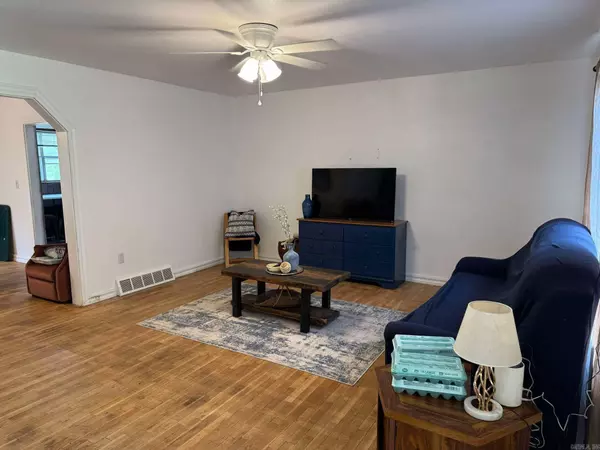 158 Polk Road 8, Wickes, AR 71973