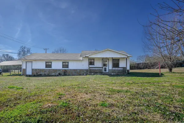 201 Church Ave, Mena, AR 71953