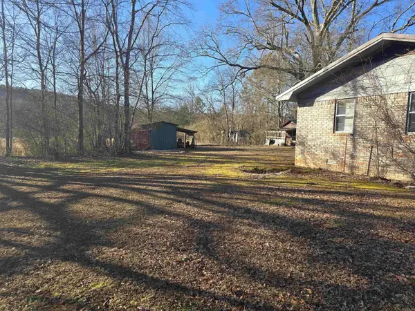 23893 E Hwy 80, Waldron, AR 72958