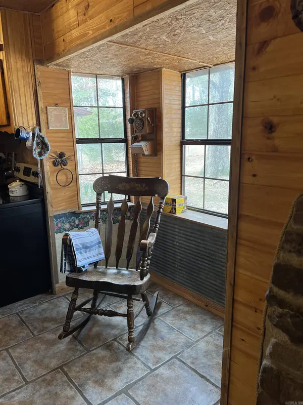 305 Polk Road 76 W, Mena, AR 71953