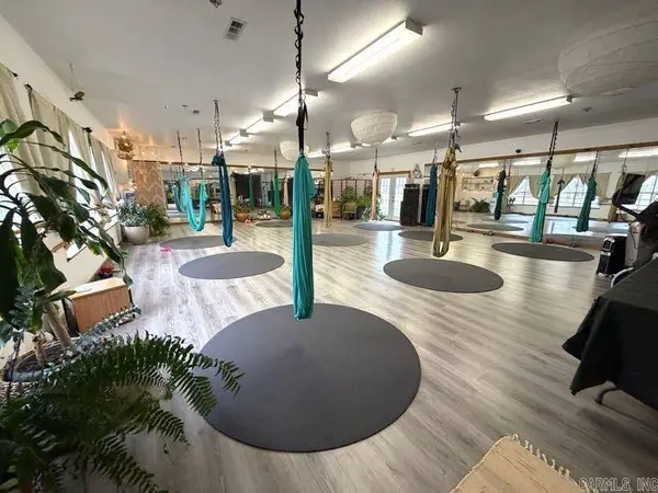 305 Dallas Avenue, Mena, AR 71953-9999