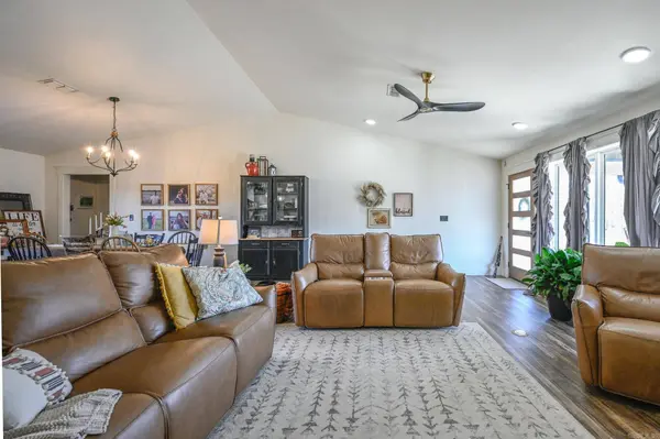 180 Polk Road 17, Cove, AR 71937