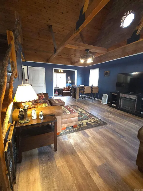 193 Shanendoah Lane, Mena, AR 71953
