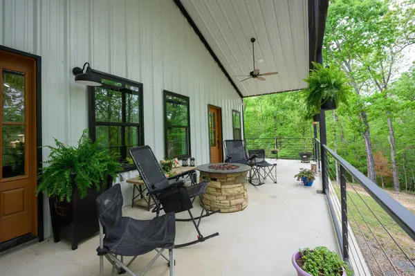 654 Polk Road 42, Mena, AR 71953