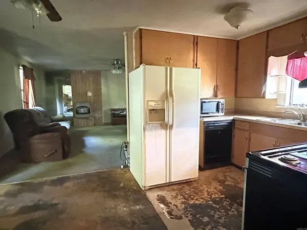 167 Polk road 286, Hatfield, AR 71945