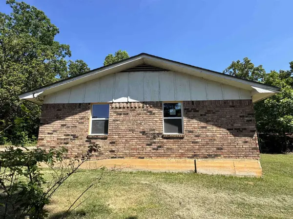 151 Payne Street, Grannis, AR 71944
