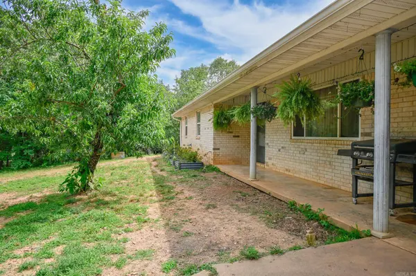 505 Stoney Point, Oden, AR 71961