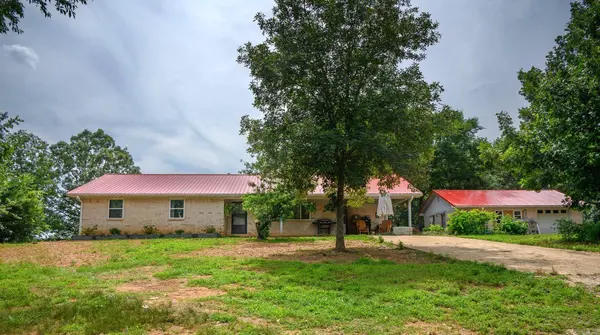 505 Stoney Point, Oden, AR 71961