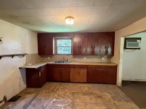220 Polk Road 18, Cove, AR 71937-9999