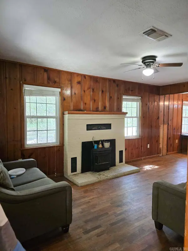 130 Polk Road 30, Hatfield, AR 71945