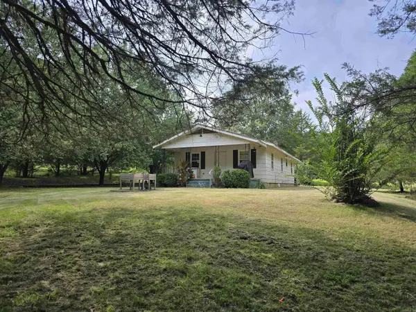 130 Polk Road 30, Hatfield, AR 71945