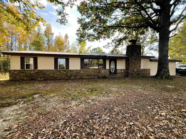 4463 Hwy 8 W