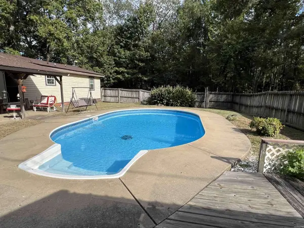 4463 Hwy 8 W, Mena, AR 71953