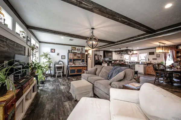938 Ballpark Road, Mount Ida, AR 71957