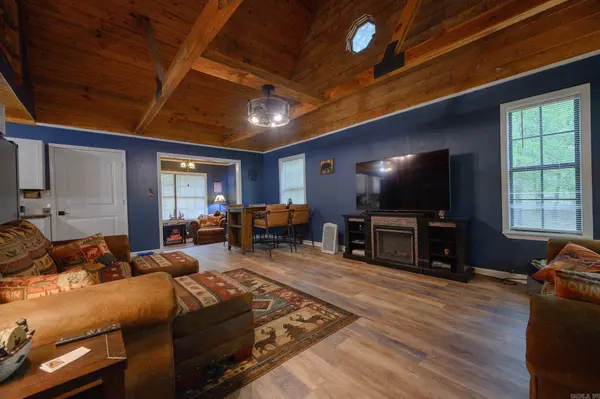 193 Shanendoah Lane, Mena, AR 71953