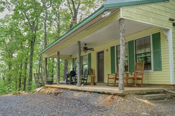 193 Shanendoah Lane, Mena, AR 71953