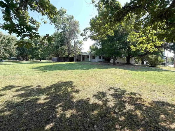 404 Deridder Avenue, Mena, AR 71953-9999