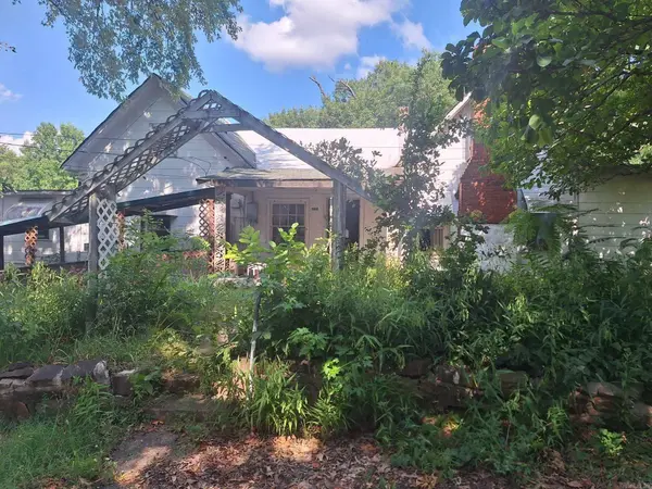 1108 Tyler St.