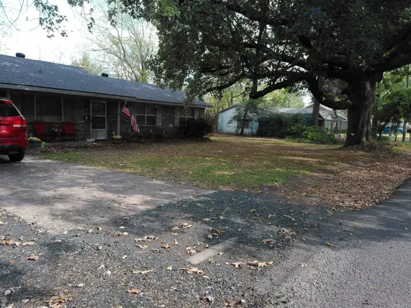 211 N Polk St., Mena, AR 71953