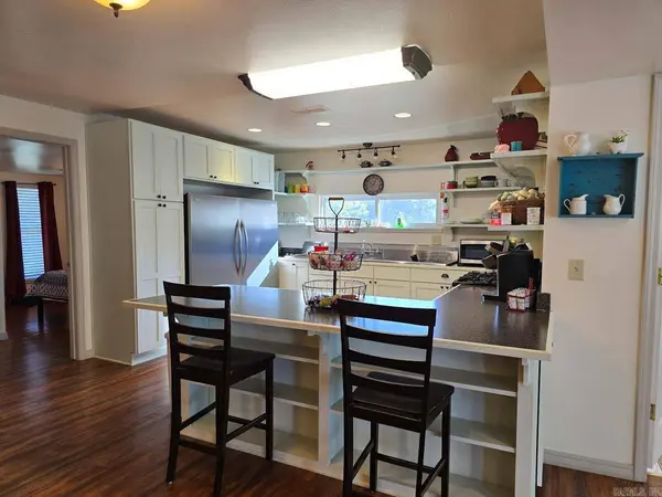 105 Polk Road 282, Hatfield, AR 71945