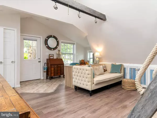 829 HILLSIDE AVE, Edgewater, MD 21037