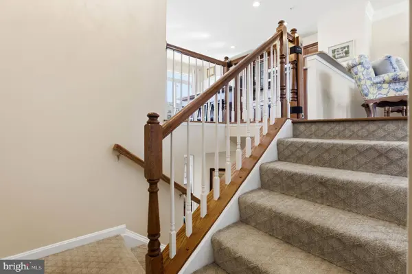 876 NANCY LYNN LN, Arnold, MD 21012