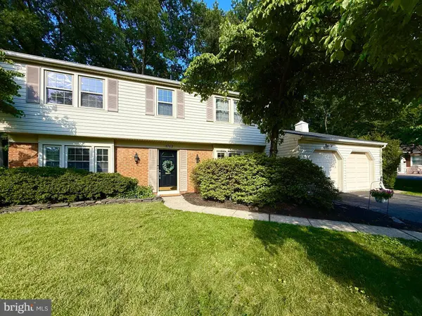 1703 CROFTON PKWY, Crofton, MD 21114
