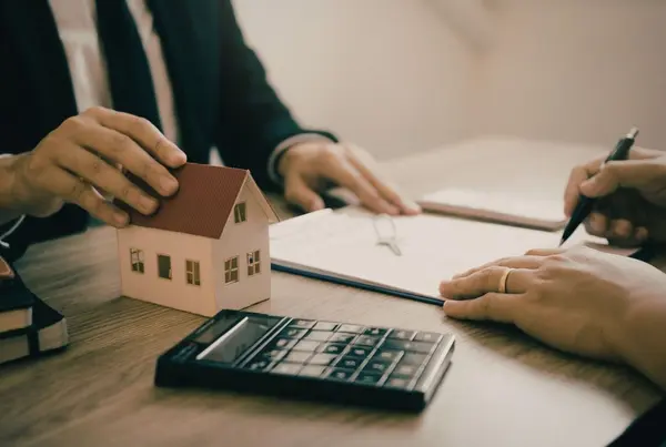 Understanding Reverse Mortgages: When They Help - and When to Look at Other Options,Beth Steinke