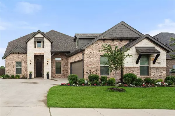 1703 Furrow Lane, Mansfield, TX 76063
