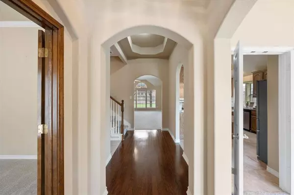 304 Adobe Lilly Court, Mansfield, TX 76063