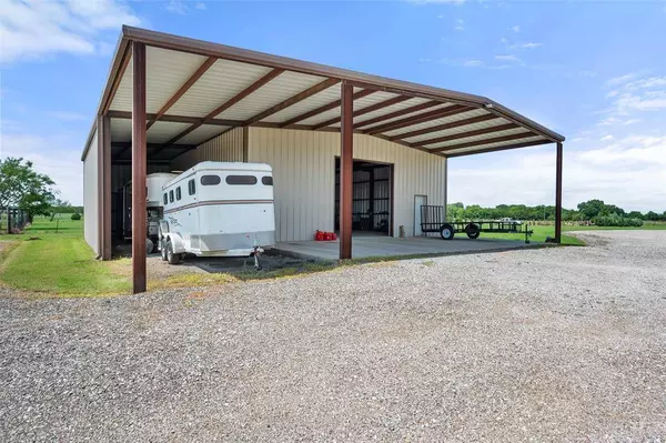 15070 Fm 916, Maypearl, TX 76064